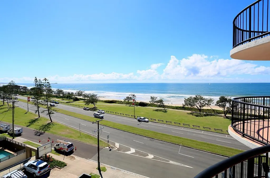 Ocean Boulevard Alexandra Headland