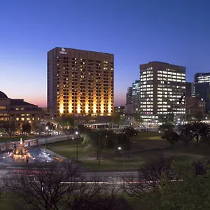 hilton-adelaide.adelaidehotels-au.com/